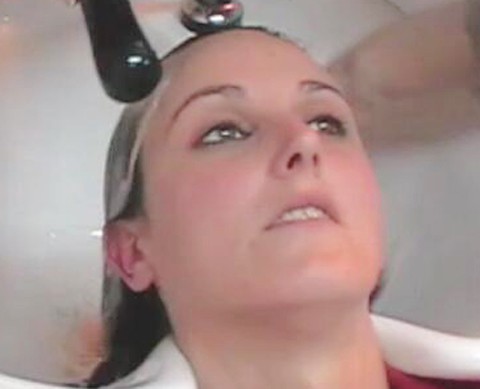 A GORGEOUS SHAMPOO