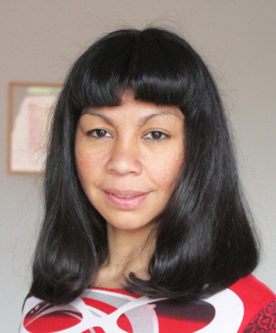 DOMESTIC HAIRCUT FROM VERY LONG TO BOB