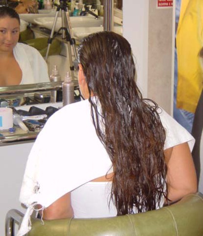 LONG HAIR, GREAT SHAMPOO, HEAD MASSAGE (4)