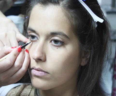 GLORIOUS MAKEUP
