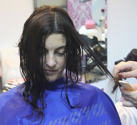 BEAUTIFUL HAIRCUT IN A CURLED HAIR