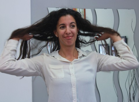 FROM LONG, LONG... TO MEDIUM STYLE, A GREAT HAIRCUT